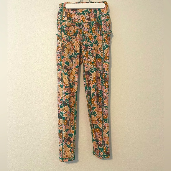 Ebb and Flow floral leggings Women’s size small - Picture 1 of 8